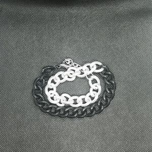 😍 Black and silver chain bracelet 😍